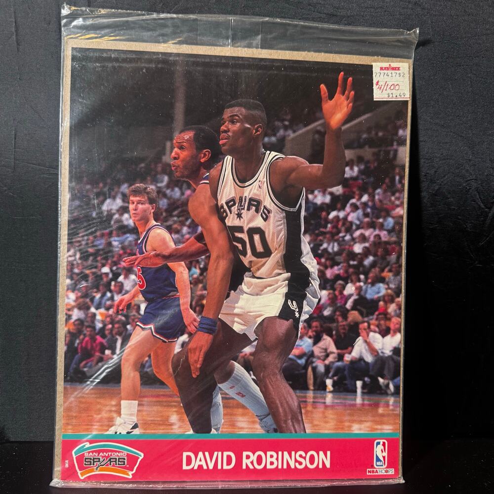DAVID ROBINSON SAN ANTONIO SPURS NBA HOOPS ACTION Glossy Photo Card 8x 10 SEALED